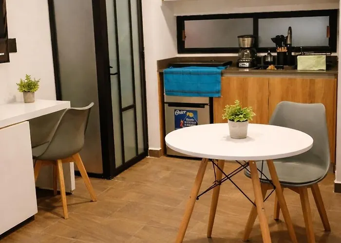 Modern Private Loft Metro Nearby Practical Apartment